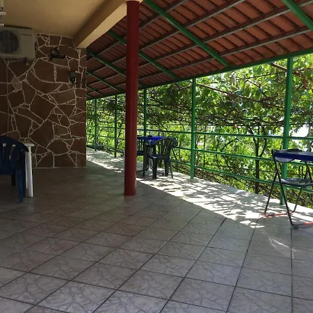 Romeo’s 2 3* Piqeras