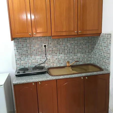 Romeo's 2 Guest house